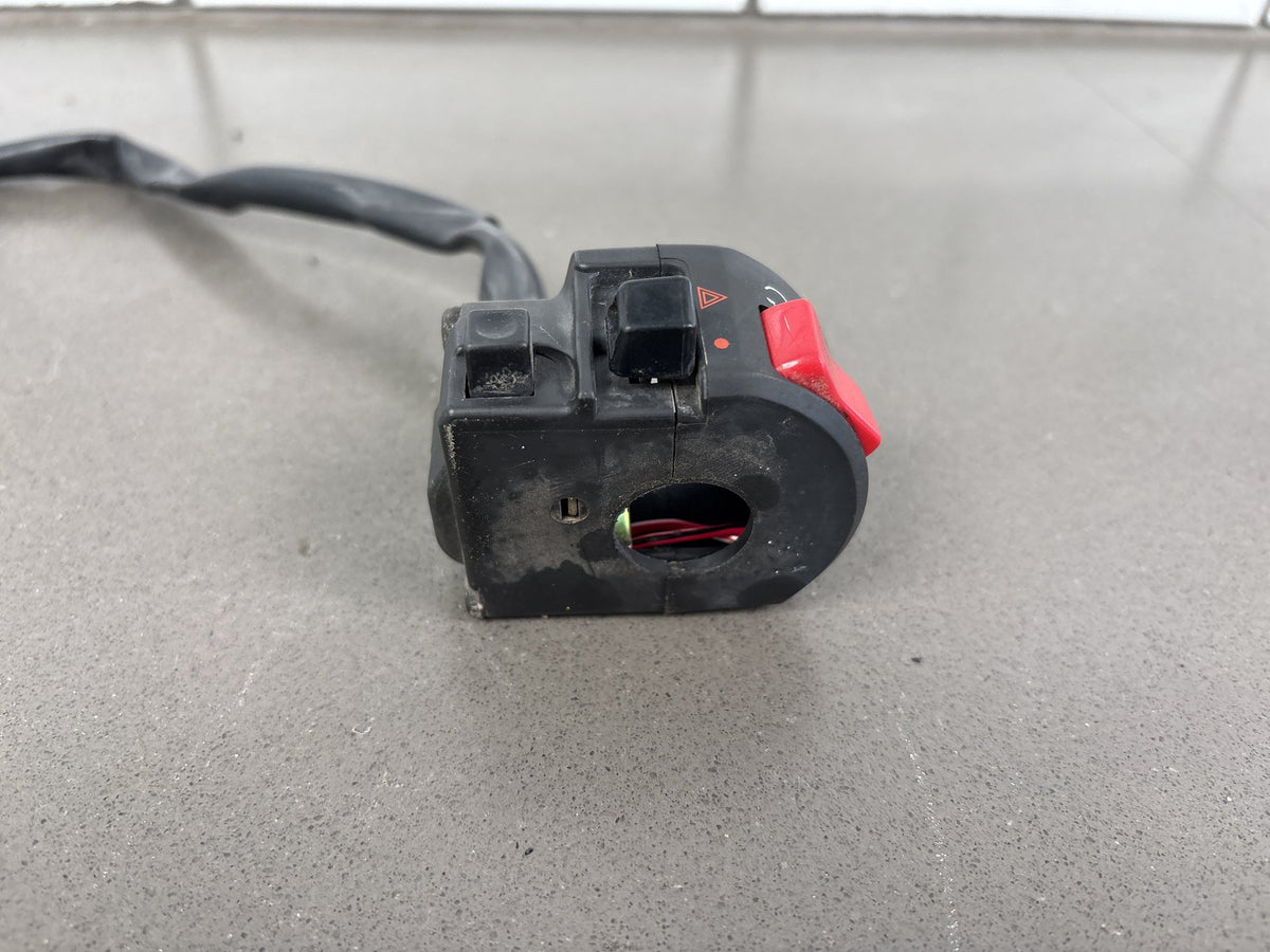 2006 Yamaha FJR1300A Right Handlebar Switch Kill Start Black OEM 3P6-83963-00-00