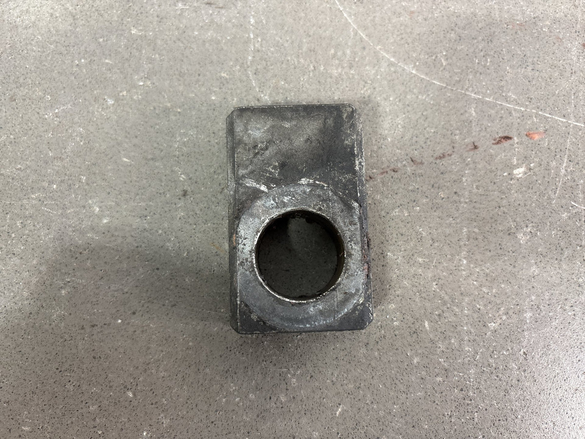 06-07 Harley Dyna FXD FXDB FXDC FXDL FXDWG Rear Axle Spacers Adjuster Blocks OEM