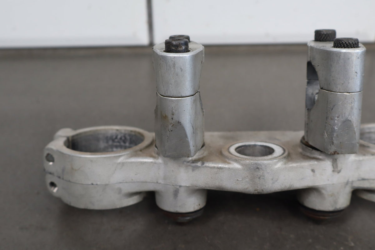 1990-1993 Kawasaki KX250 Upper Triple Tree 44039-1225