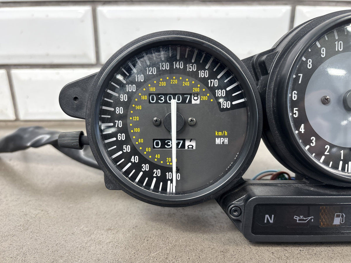 1999-2007 Yamaha YZF600R Gauge Cluster Speedometer Tachometer MPH 3,007 Mi OEM