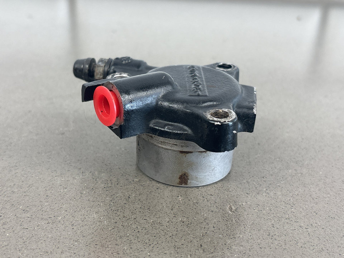 1990-1994 Kawasaki ZX-11 ZX1100C ZX1100D Clutch Slave Cylinder OEM 13231-1067