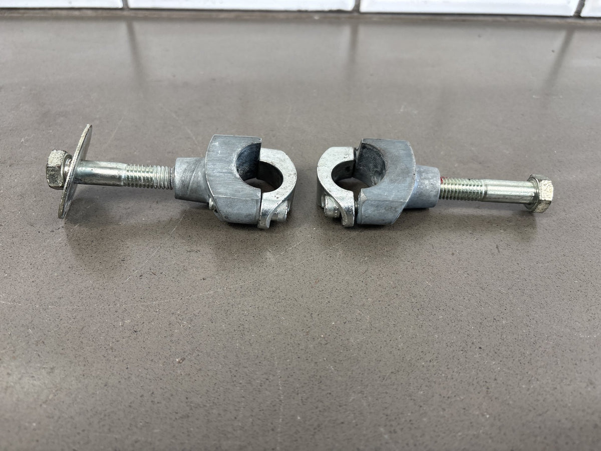 1999-2006 Harley Road King FLHR FLHRCI Handlebar Riser Pair Silver OEM 56149-88B