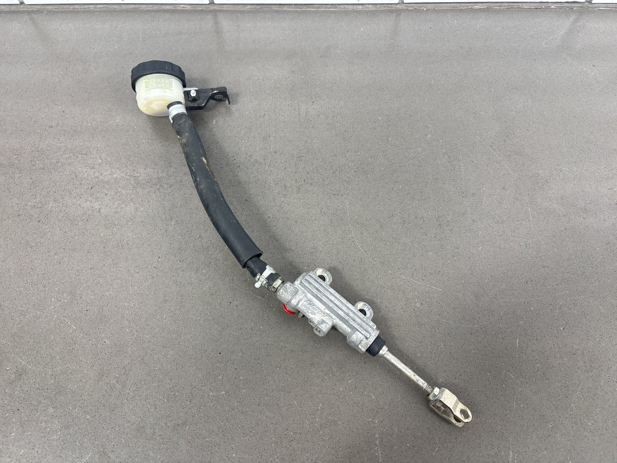 1990-93 Kawasaki ZX-11 ZX1100C Rear Brake Master Cylinder Reservoir 43015-1418