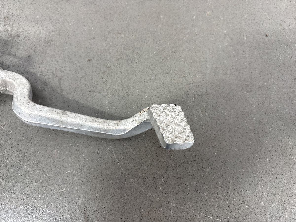 1990-2001 Kawasaki Ninja ZX-11 ZX1100C ZX1100D Rear Brake Pedal OEM 43001-1292