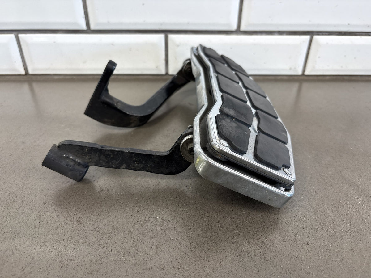 1993-2008 Harley Touring FLHR FLHT FLTR Driver Floorboards Pair Grid Inserts OEM