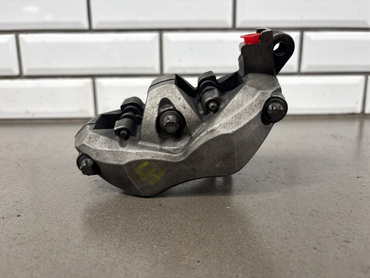 2006 Yamaha FJR1300A Left Front Brake Caliper Nissin 4 Piston Pads Silver OEM