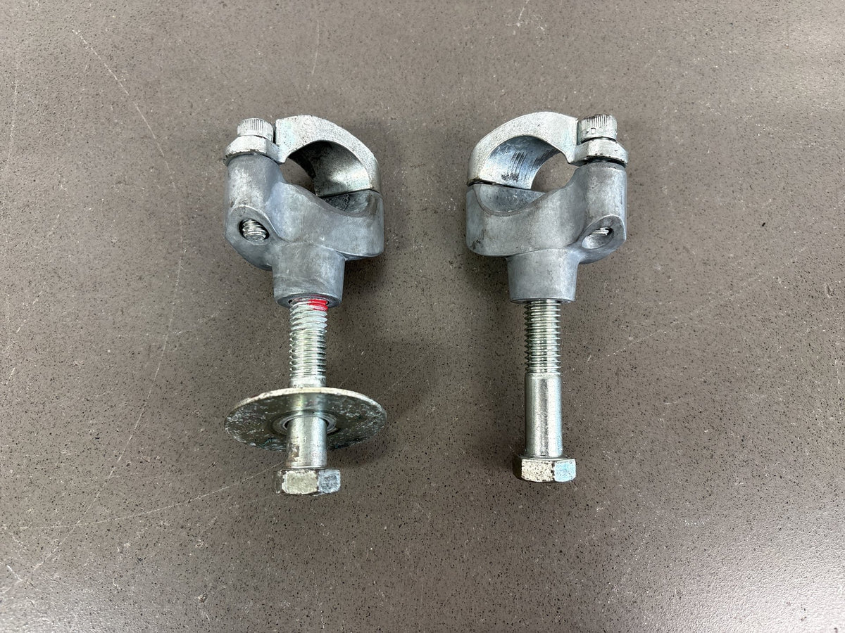 1999-2006 Harley Road King FLHR FLHRCI Handlebar Riser Pair Silver OEM 56149-88B