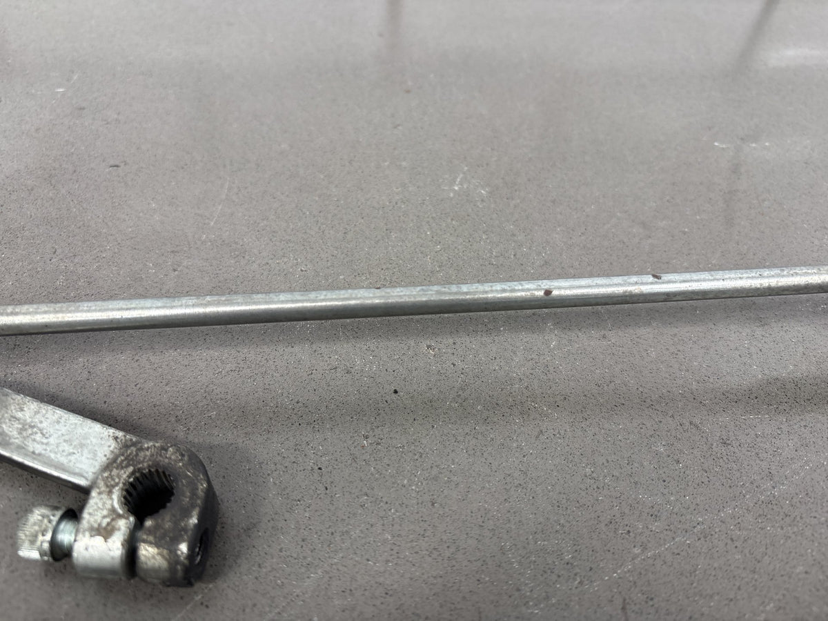 1999-2006 Harley Road King FLHR FLHRI FLHRCI FLHRS Shifter Rod OEM 33759-99B