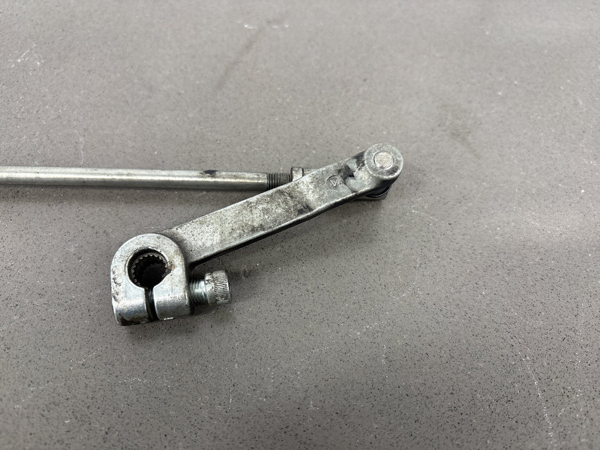 1999-2006 Harley Road King FLHR FLHRI FLHRCI FLHRS Shifter Rod OEM 33759-99B