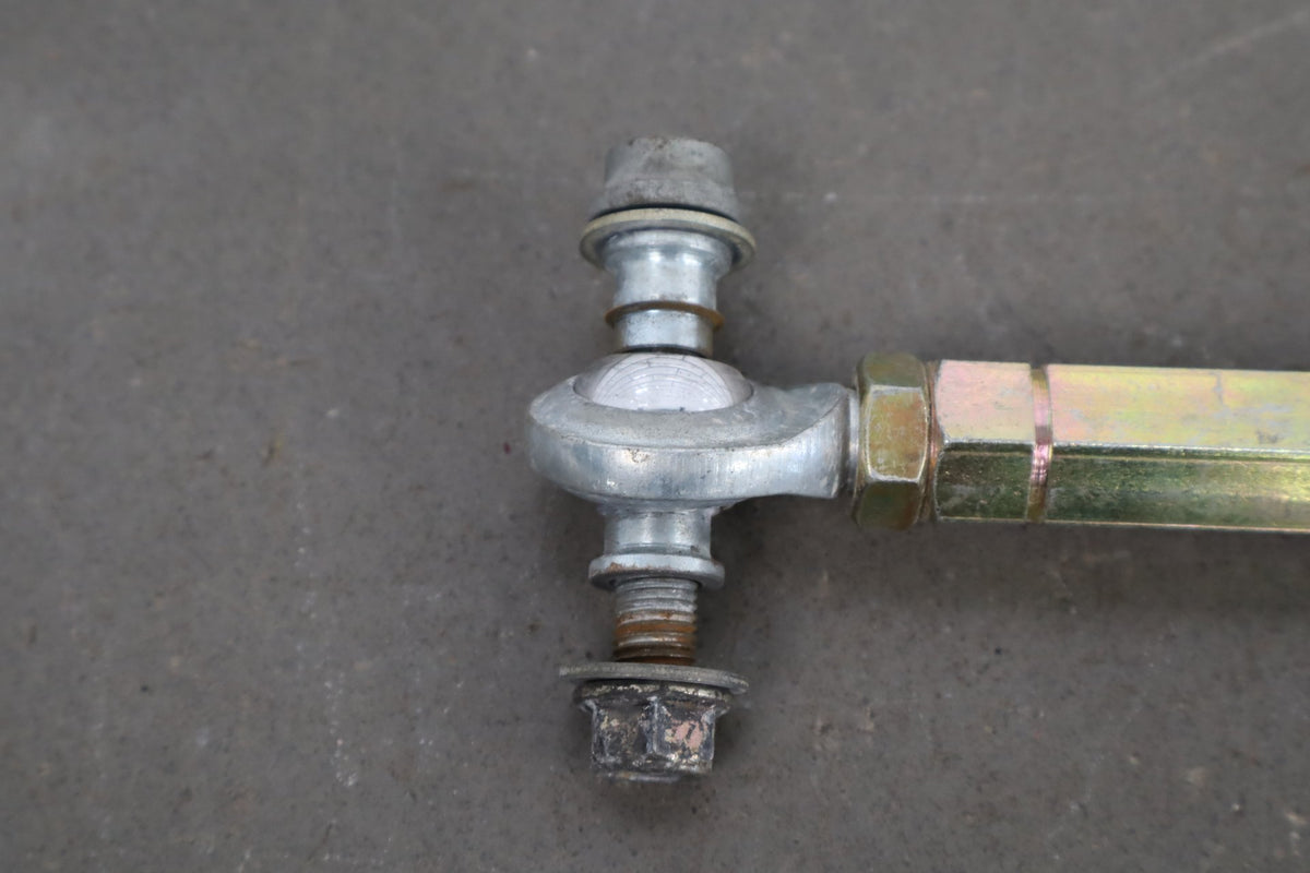 1999-2004 Triumph Sprint Rear Shock Lowering Linkage Aftermarket Sprint 955 OEM