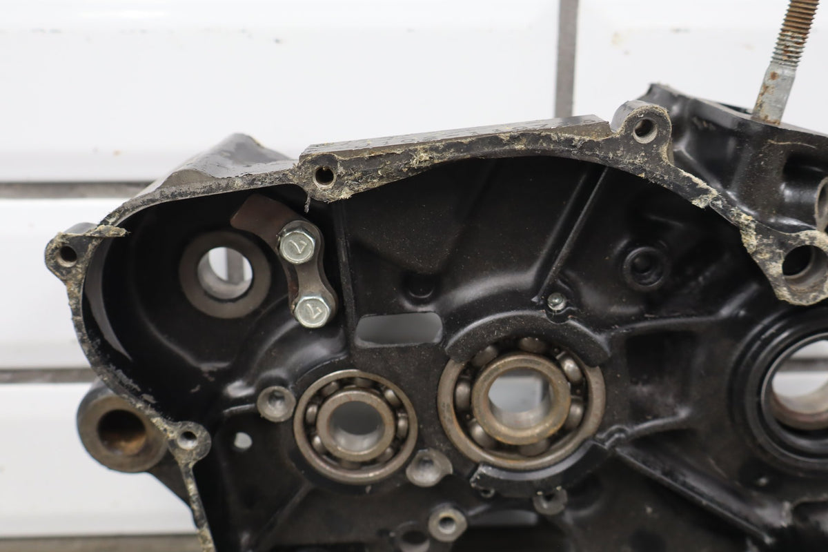 1982-1985 Suzuki RM250 Right Engine Crankcase Block OEM 11300-14892 RH