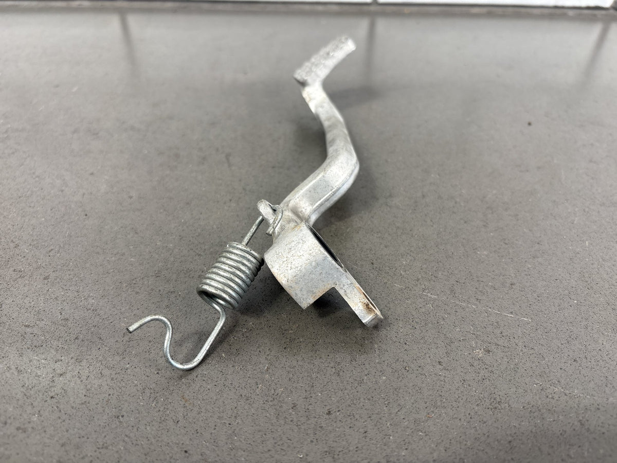 1990-2001 Kawasaki Ninja ZX-11 ZX1100C ZX1100D Rear Brake Pedal OEM 43001-1292