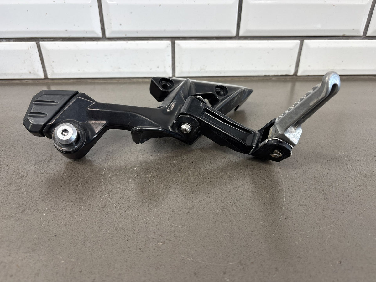2010-2014 Kawasaki Concours 14 ZG1400 Rear Passenger Footpeg Brackets Pair