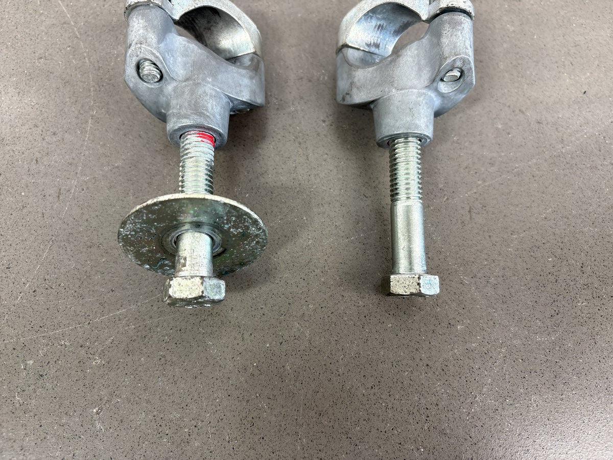 1999-2006 Harley Road King FLHR FLHRCI Handlebar Riser Pair Silver OEM 56149-88B