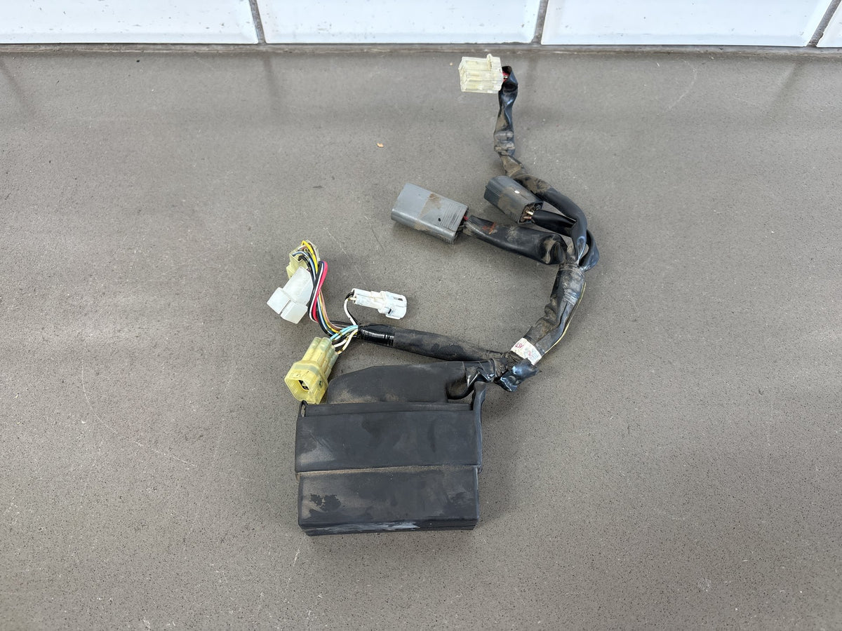 2006-2007 Yamaha FJR1300A ABS Control Unit Module Black OEM 3P6-85940-00-00