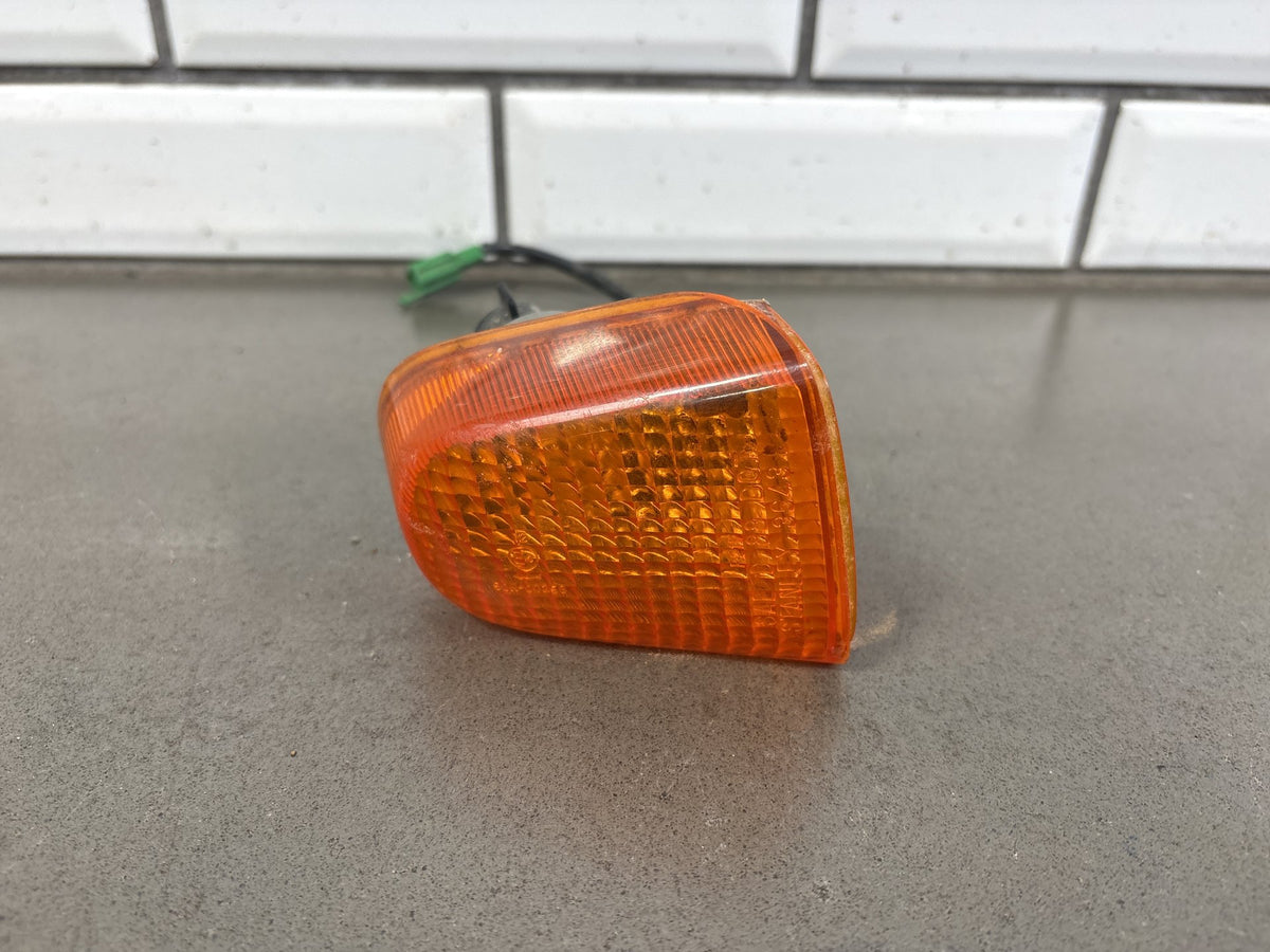 1992 Kawasaki Ninja ZX11 Front Turn Signals Pair Left/Right OEM