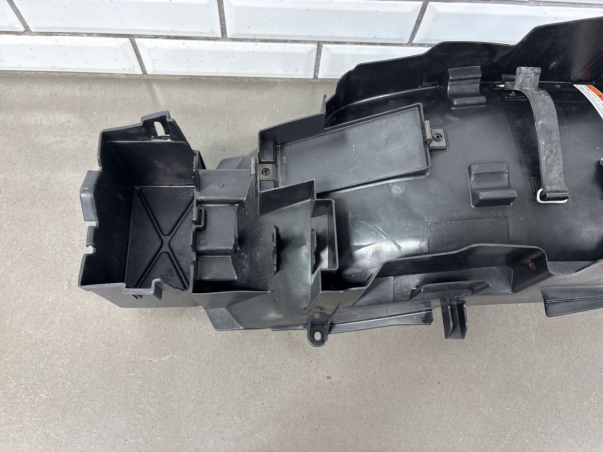 1999-2007 Yamaha YZF600R Rear Inner Fender Battery Tray Plate Bracket Black OEM