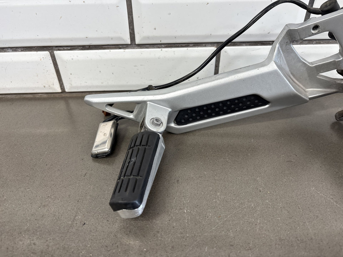 2006-2011 Yamaha FJR1300A Rearsets Brackets Pair Shift Lever Brake Pedal Silver