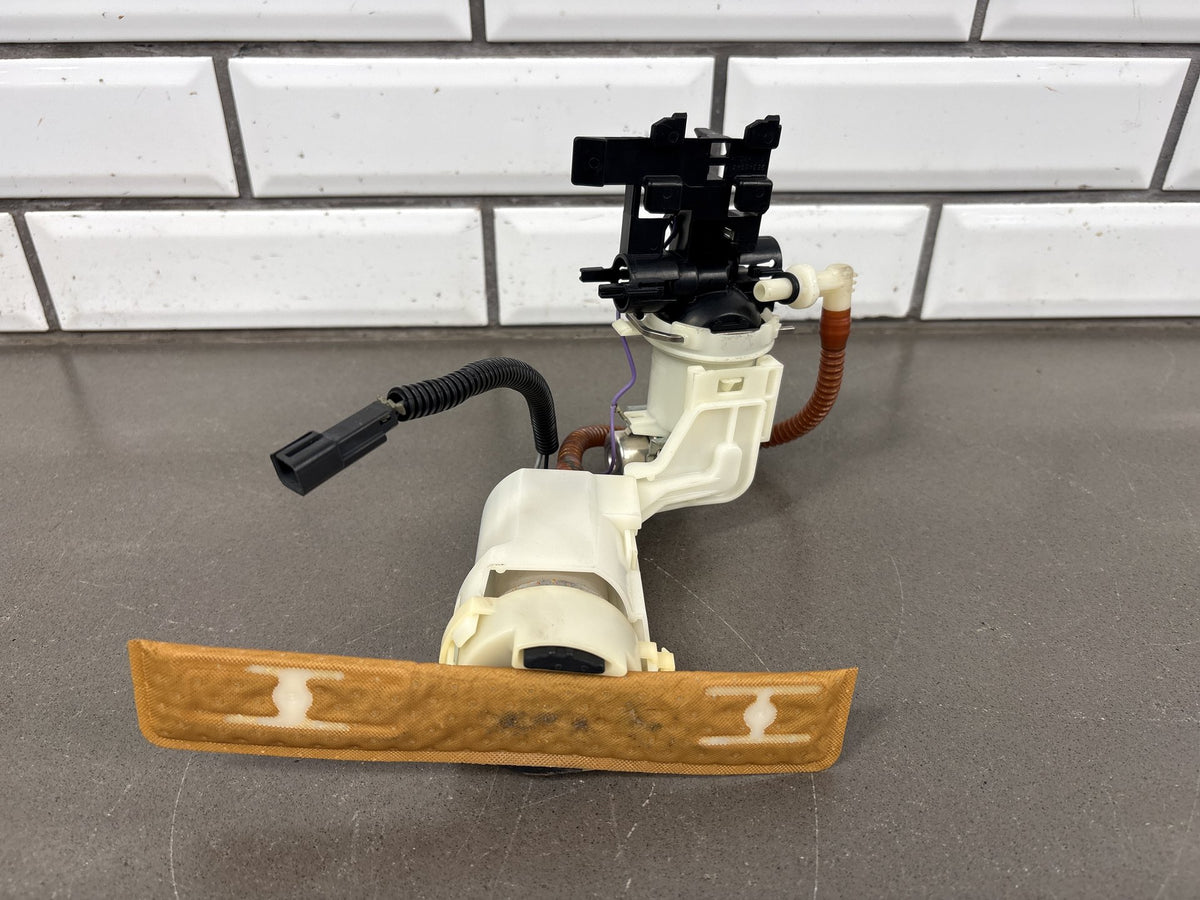 06 09-17 Dyna Super Glide Street Bob Fat Bob Harley EFI Fuel Pump 75218-04D