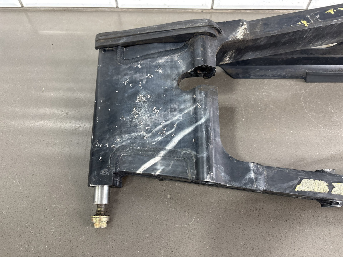 2000 Triumph Tiger 900 T709 Swingarm OEM T2050024