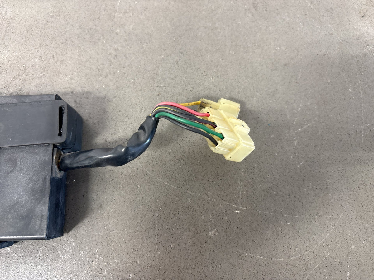 1990-1993 Kawasaki Ninja ZX-11 ZX1100C CDI Igniter Ignition Module 21119-1303