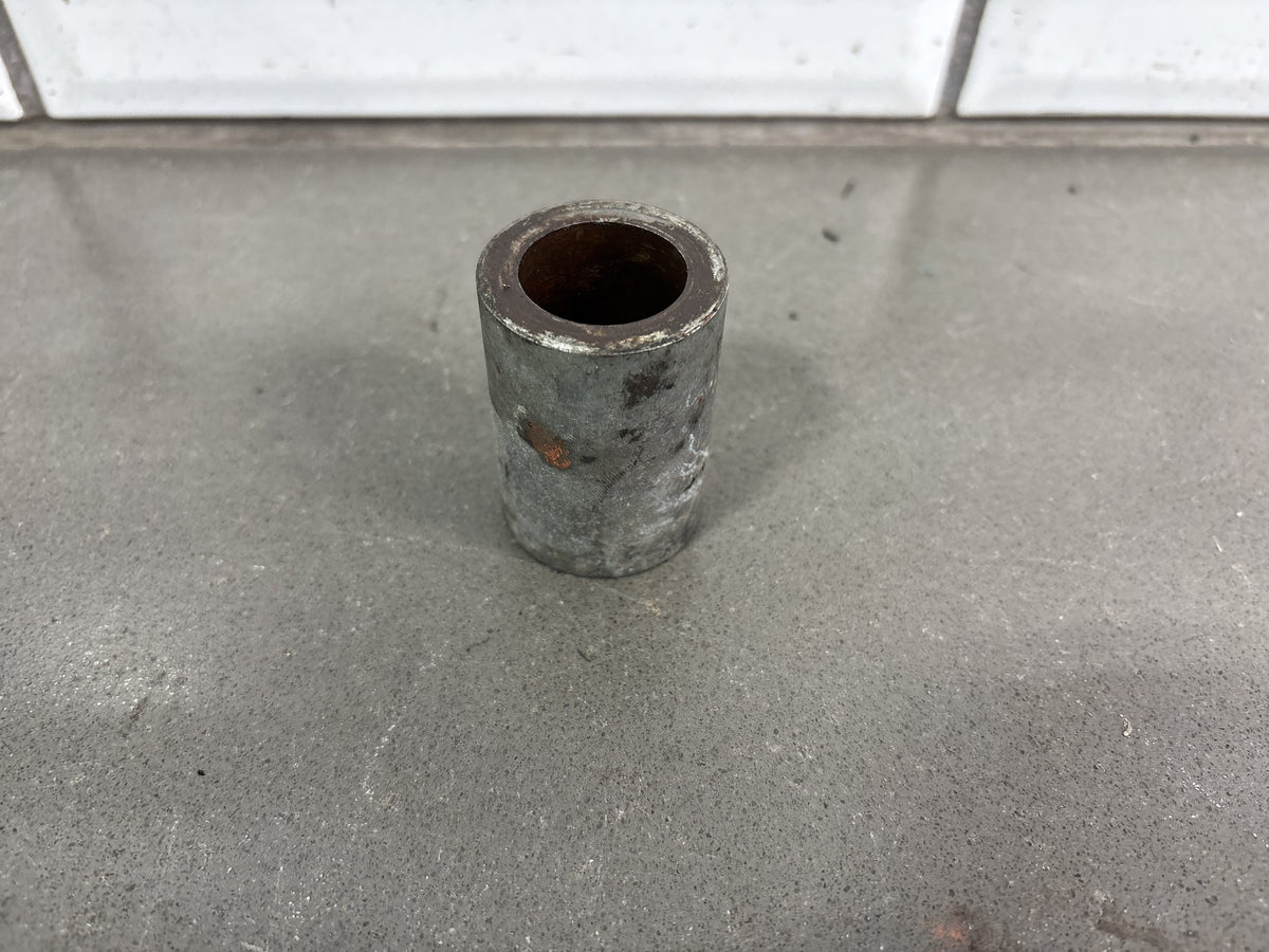 06-07 Harley Dyna FXD FXDB FXDC FXDL FXDWG Rear Axle Spacers Adjuster Blocks OEM