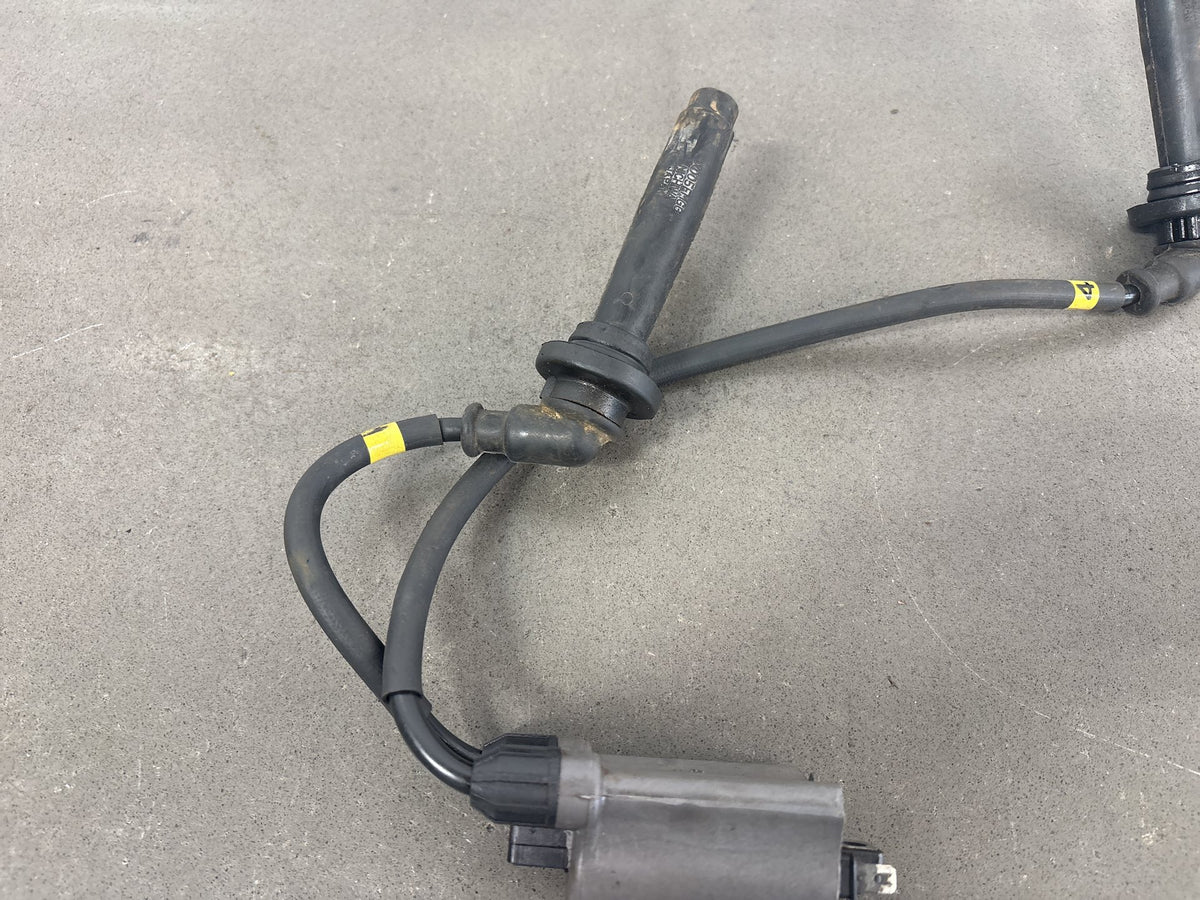 1990-1993 Kawasaki Ninja ZX-11 ZX1100C Ignition Coil Set OEM 21121-1166