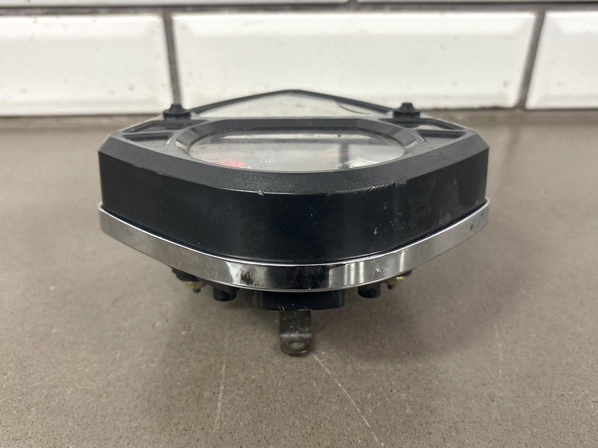 05-07 Suzuki SV650 Speedometer Gauge Cluster OEM 34120-17G80