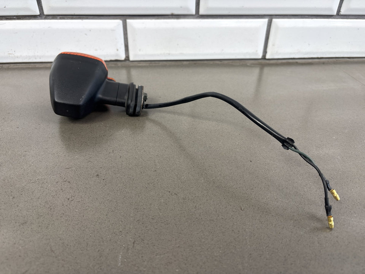 1999-2007 Yamaha YZF600R 3K Mile Pair Rear Turn Signals Amber Lens OEM