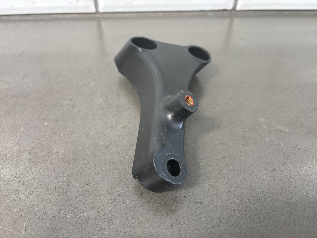 2010-2014 Kawasaki Concours 14 ZG1400 Engine Mount Brackets 32190-0424/0425