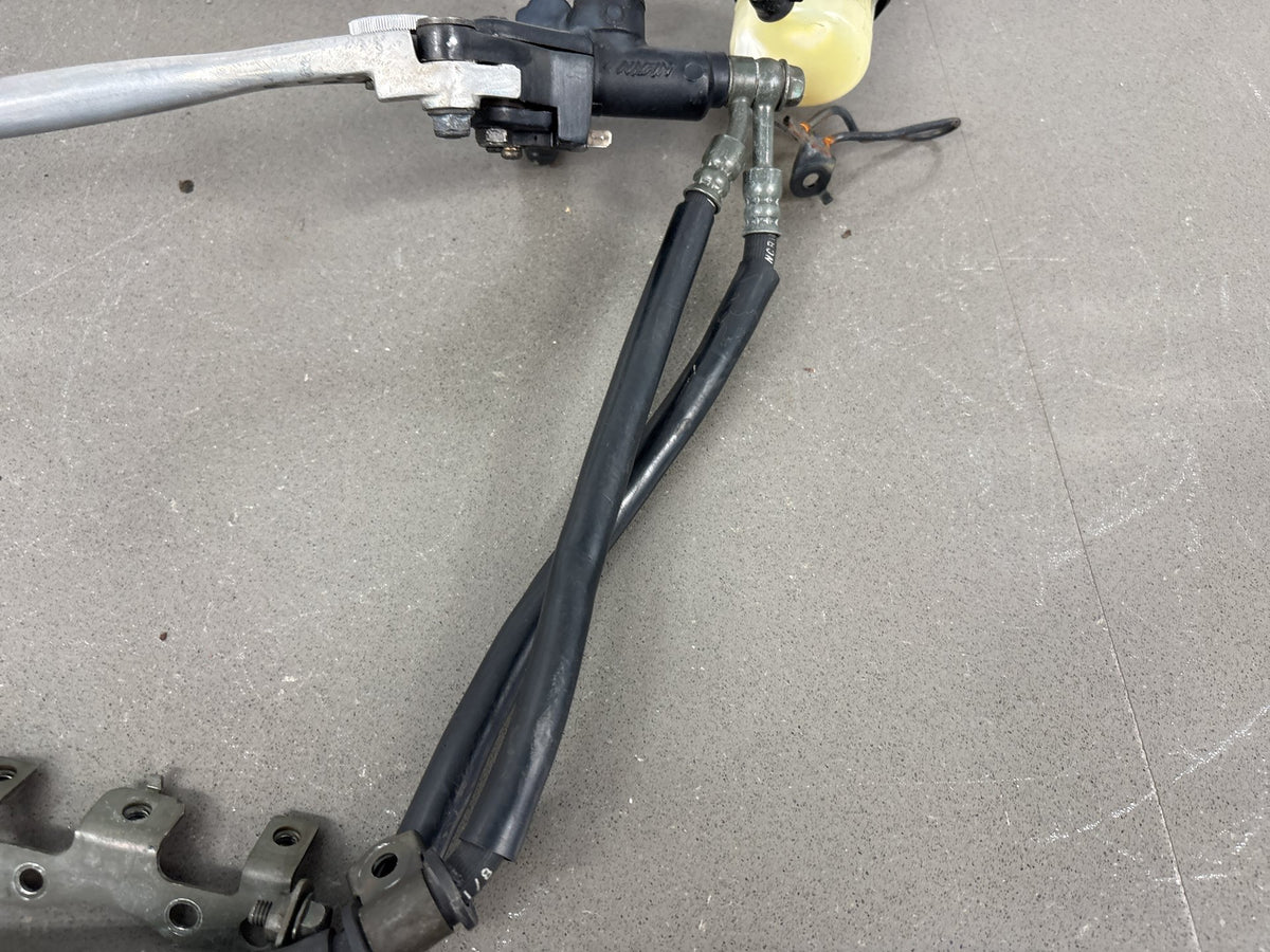 1999-2000 Yamaha YZF-R6 Front Brake Master Cylinder with Lines OEM