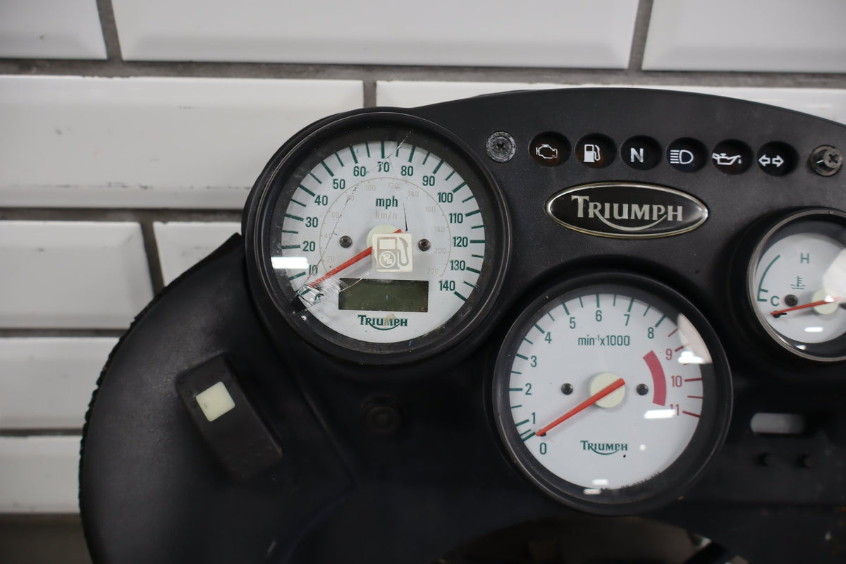2000 Triumph Tiger 900 T709 Instrument Cluster OEM