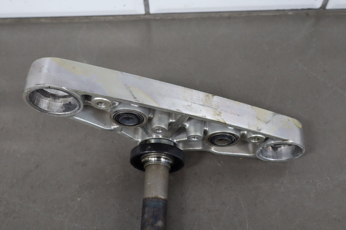 2001-04 Suzuki VL800 Volusia Triple Tree Stem OEM 51410-41F20