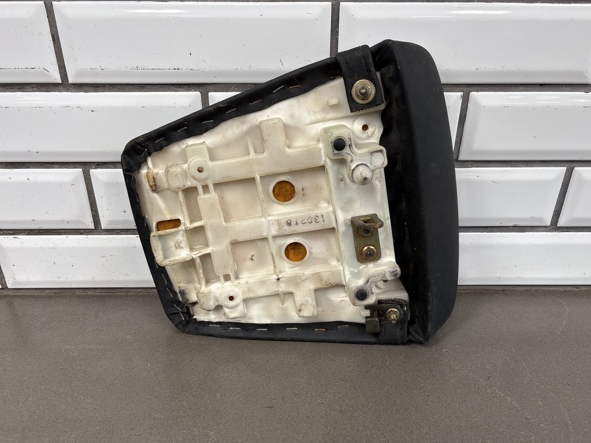 2000 Yamaha YZF-R6 Rear Passenger Seat Pillion OEM