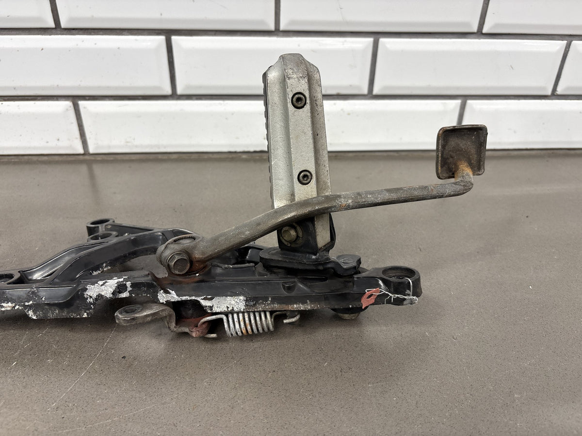 1983 Kawasaki GPZ750 ZX750A Right Rearset Foot Pegs Brake Pedal OEM