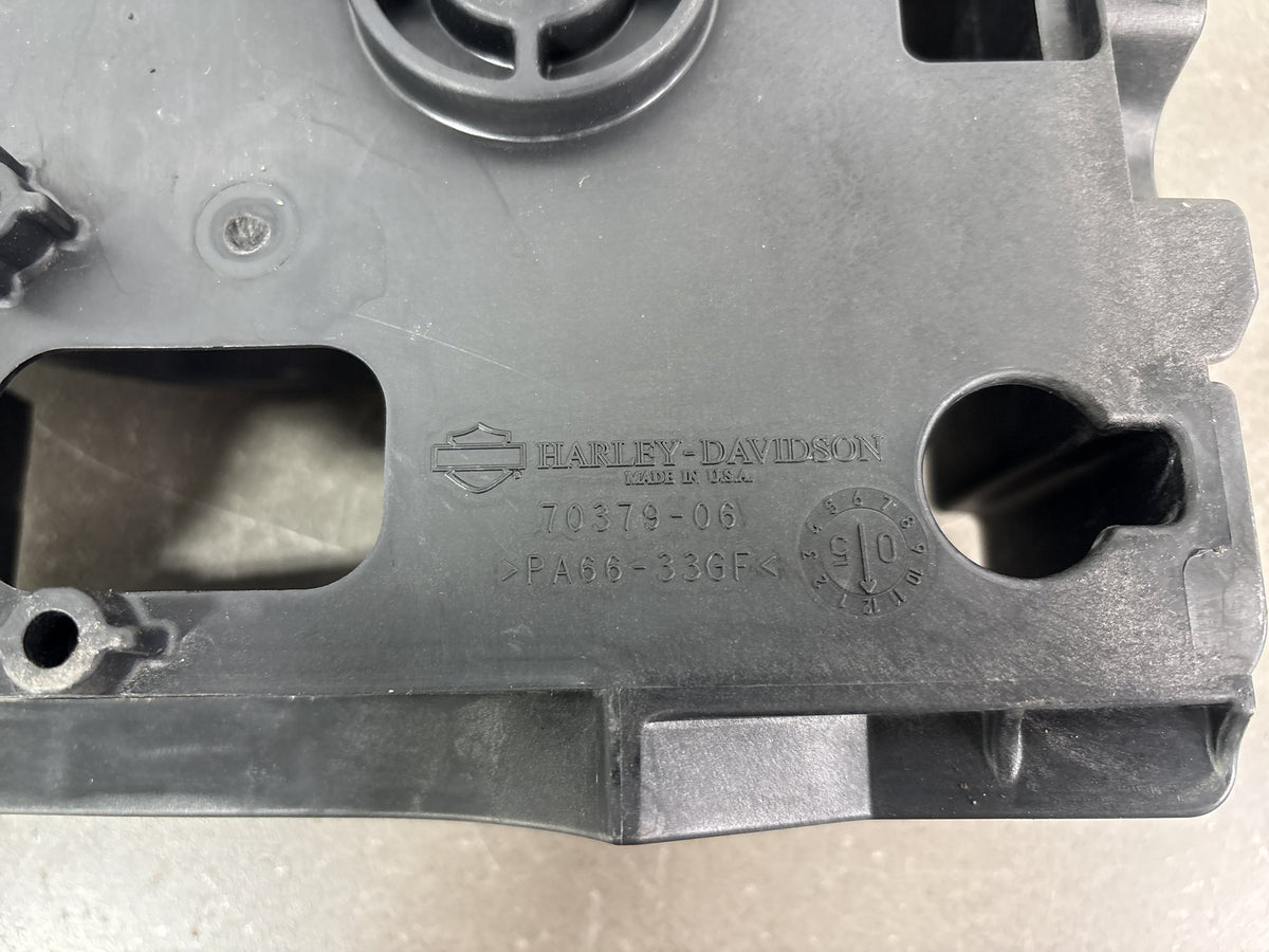 06-08 Dyna Super Glide Street Bob Low Rider Harley Battery Tray Box 70379-06