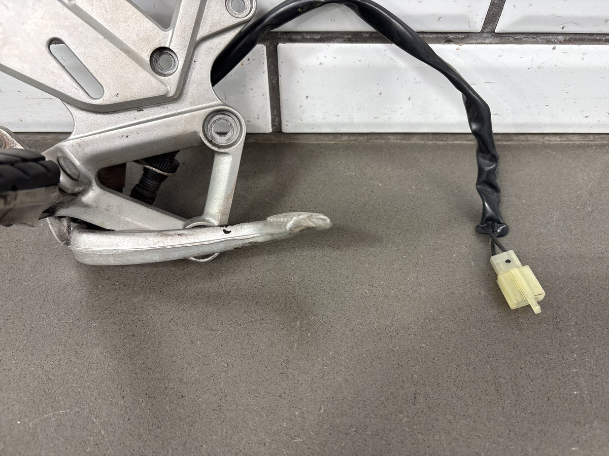 2002 Honda Interceptor 800 VFR800 Right Rearset W/ Brake Pedal Peg Switch OEM
