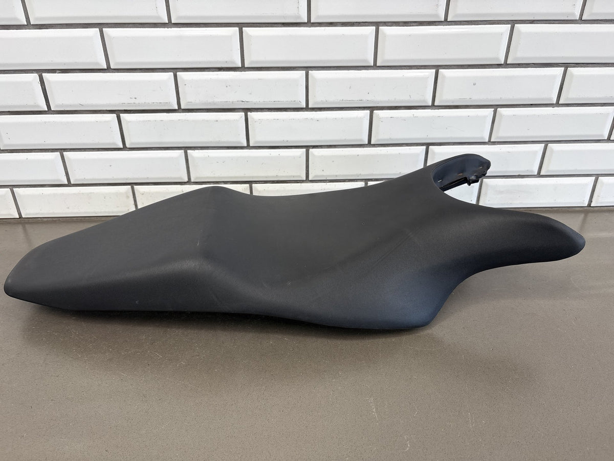 2002-09 Honda VFR800 Interceptor Seat Saddle Black Small Holes OEM 77200-MCW-D00