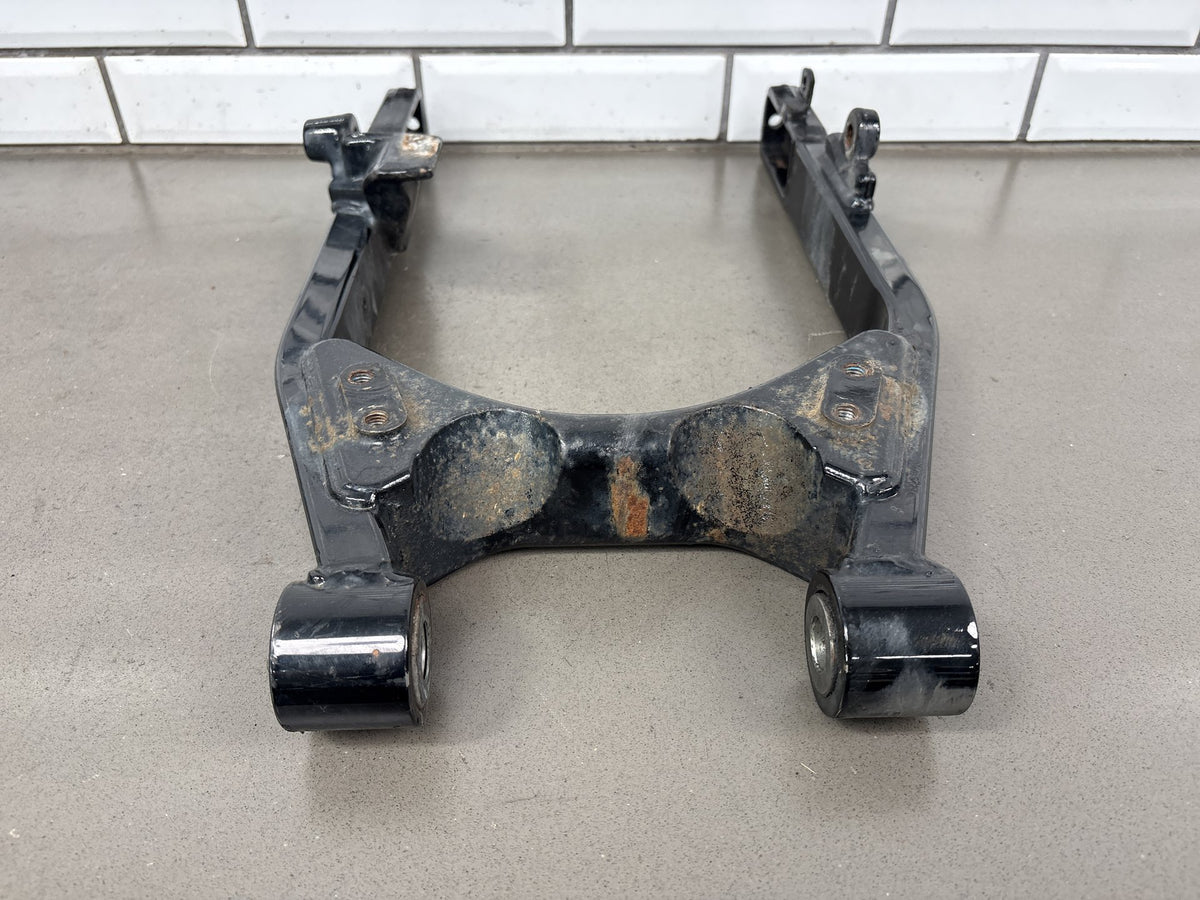 06-09 Harley Dyna FXD FXDB FXDC FXDL FXDWG FXDF OEM Swingarm Rear Fork 47820-06