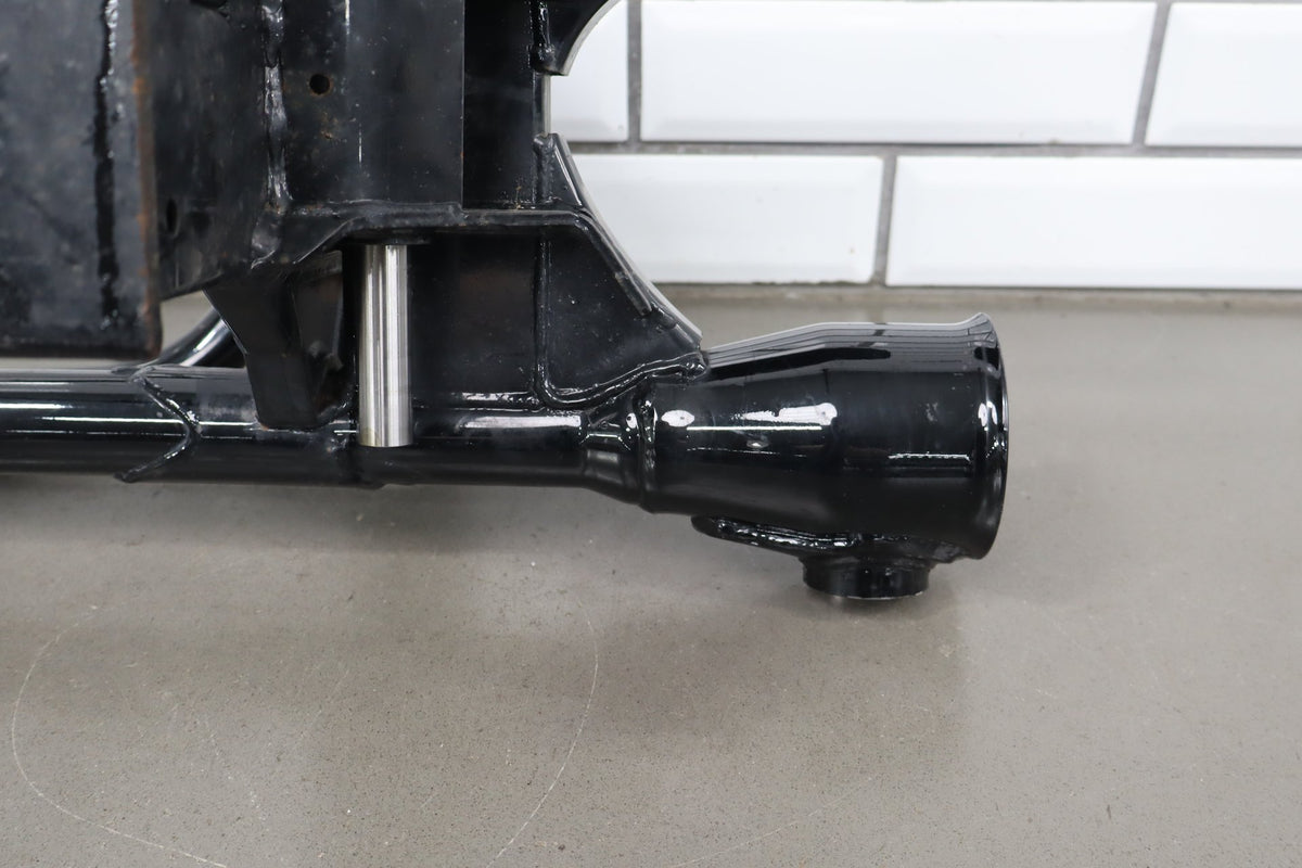 2001-04 Suzuki VL800 Volusia Rear Swingarm Black Rust Spots OEM 61101-41891-019