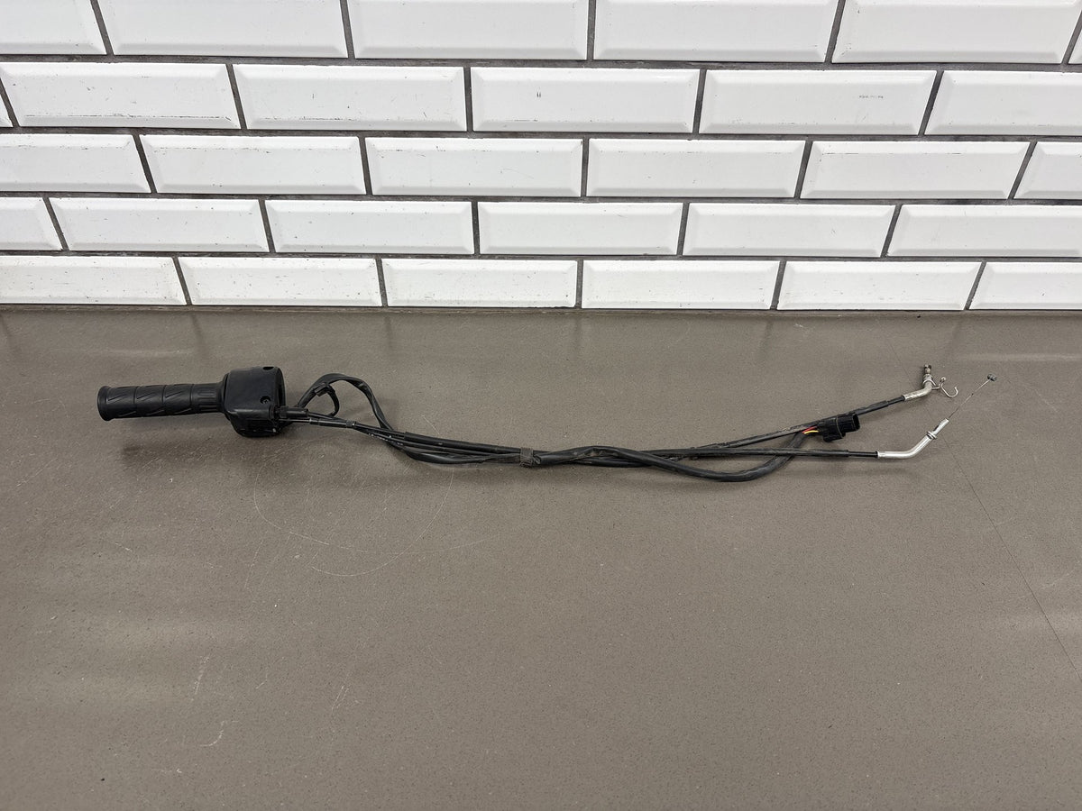20-25 Kawasaki Ninja 650 EX650 Right Switch Throttle & Cables 46091-0488