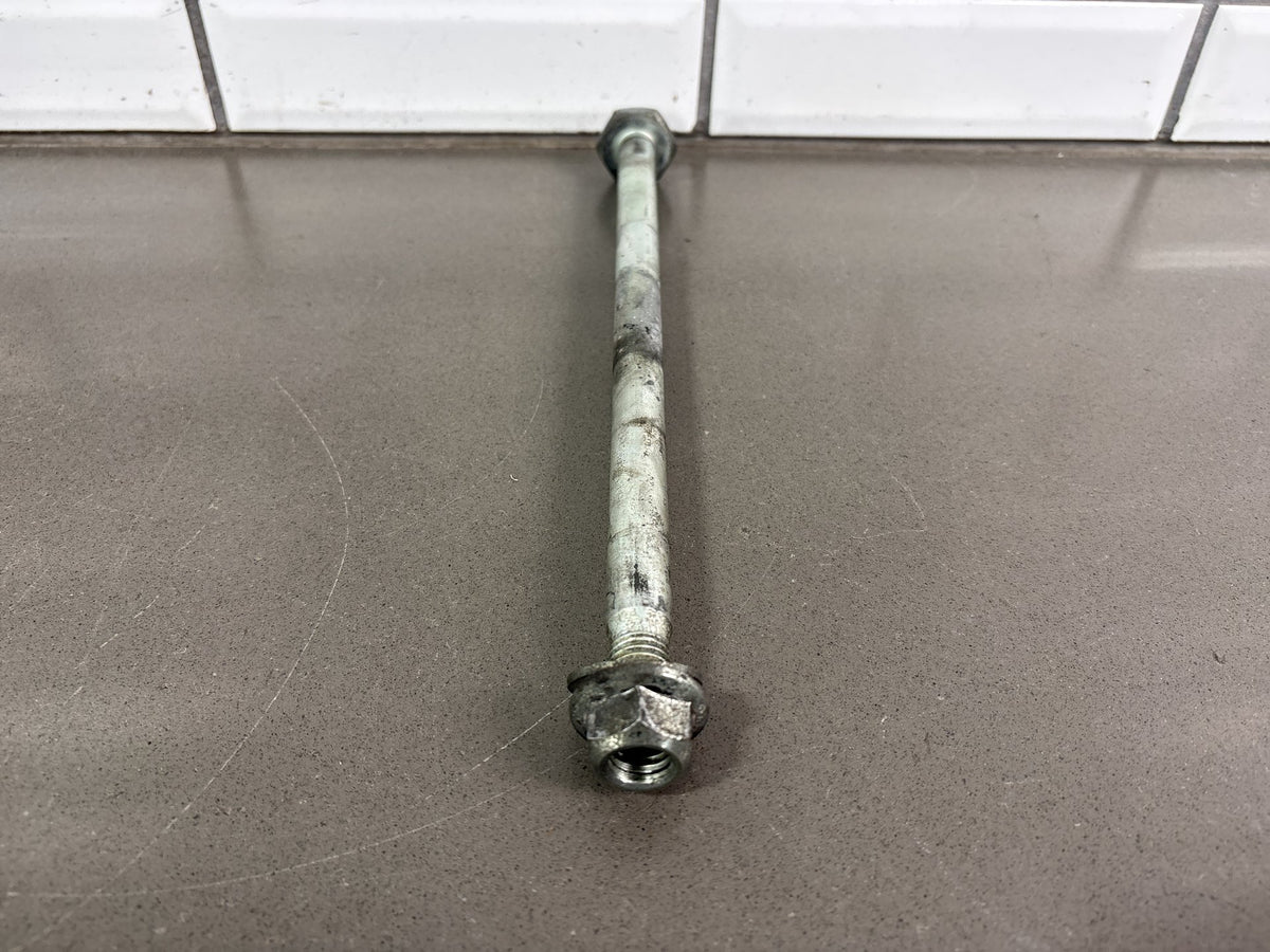 00-06 Harley Heritage Softail FLSTC FLSTCI Swingarm Pivot Shaft OEM 47610-00