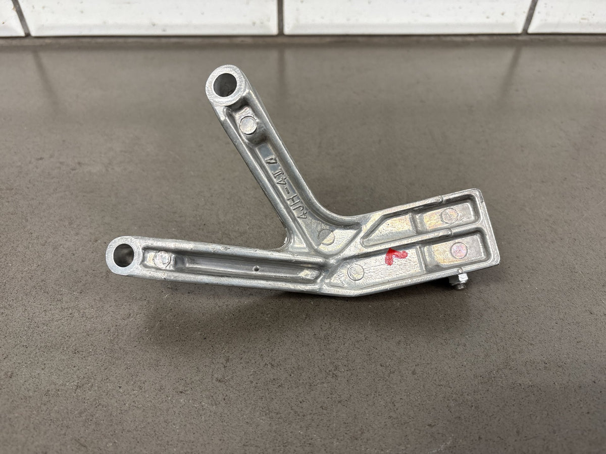 1999-2007 Yamaha YZF600R Pair Rear Passenger Foot Pegs w/ Brackets Silver OEM