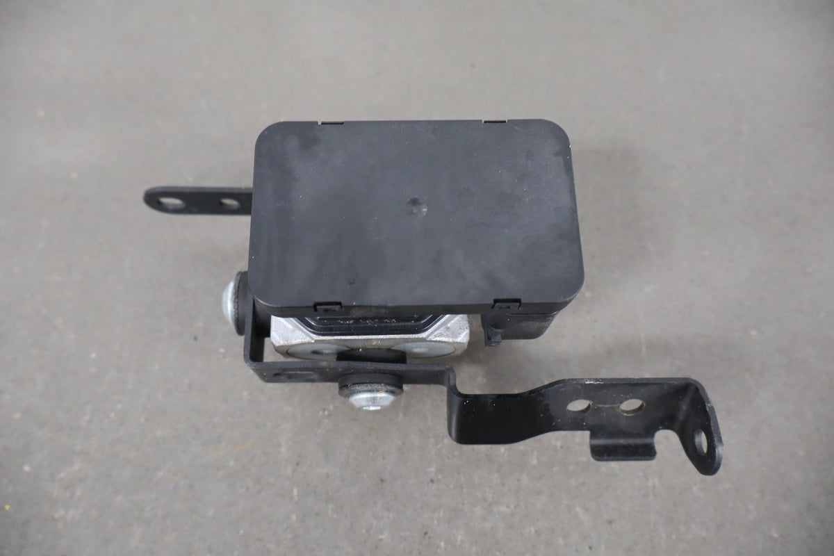 2018-2025 Kawasaki Ninja 400 ABS Pump 16082-0785