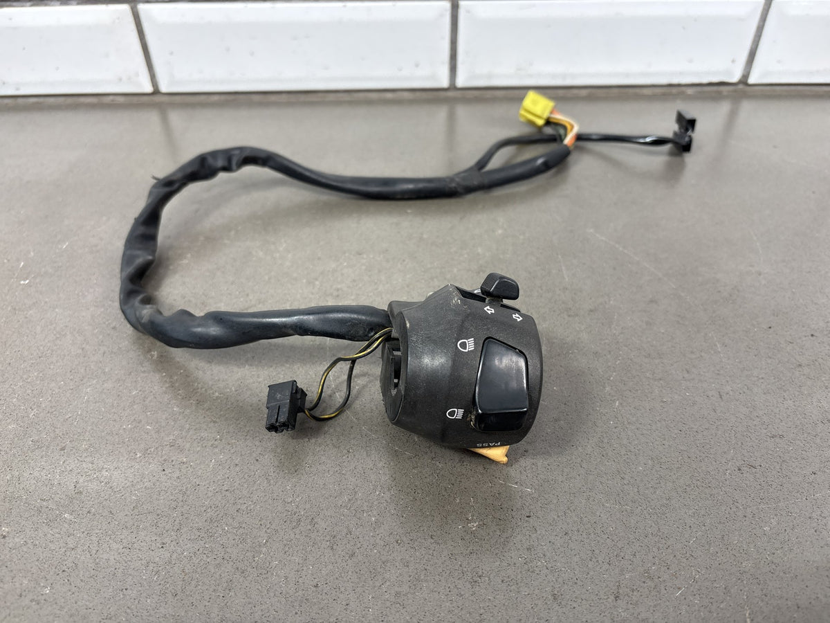 03-09 Suzuki SV650 Left Handlebar Switch Housing OEM 37400-17G10