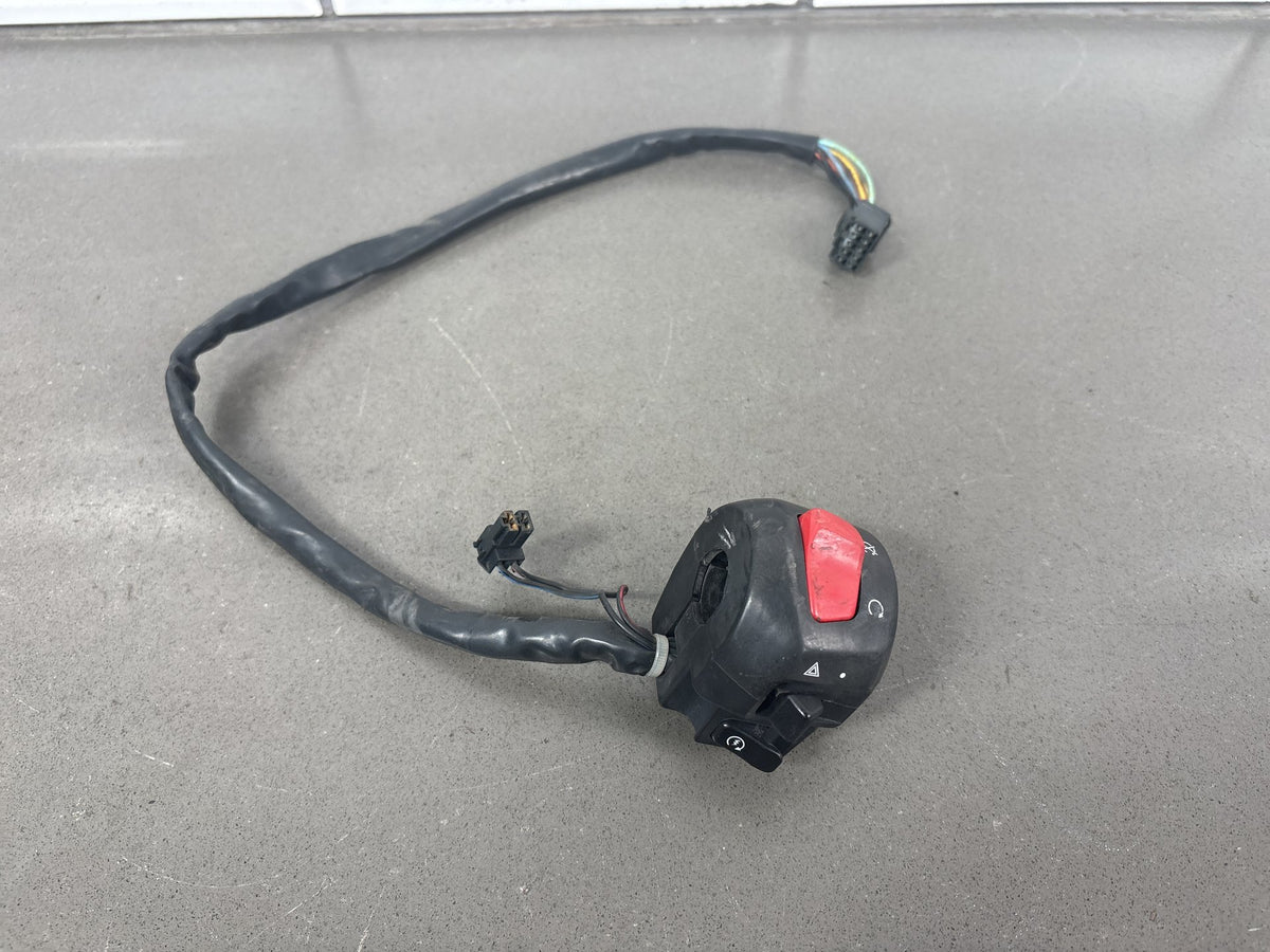 03-09 Suzuki SV650 Right Handlebar Switch Housing OEM 37200-17G10 37200-17G50