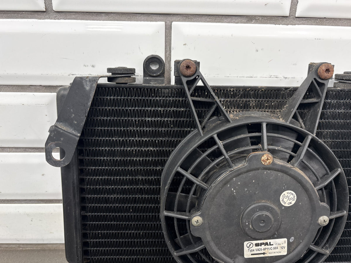 2000 Triumph Tiger 900 T709 Radiator OEM T2100430