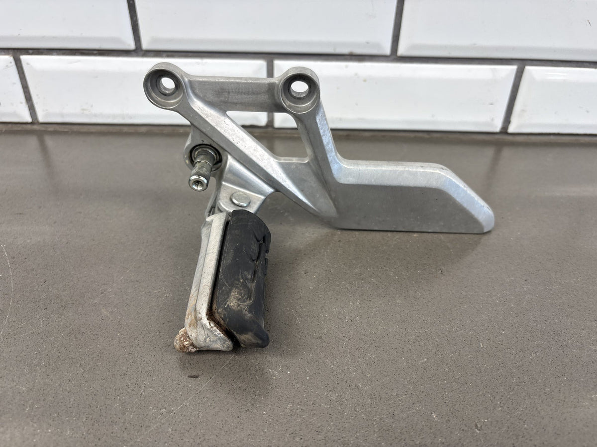 2017-2019 Honda CBR300R Front Rider Foot Pegs with Brackets Pair OEM