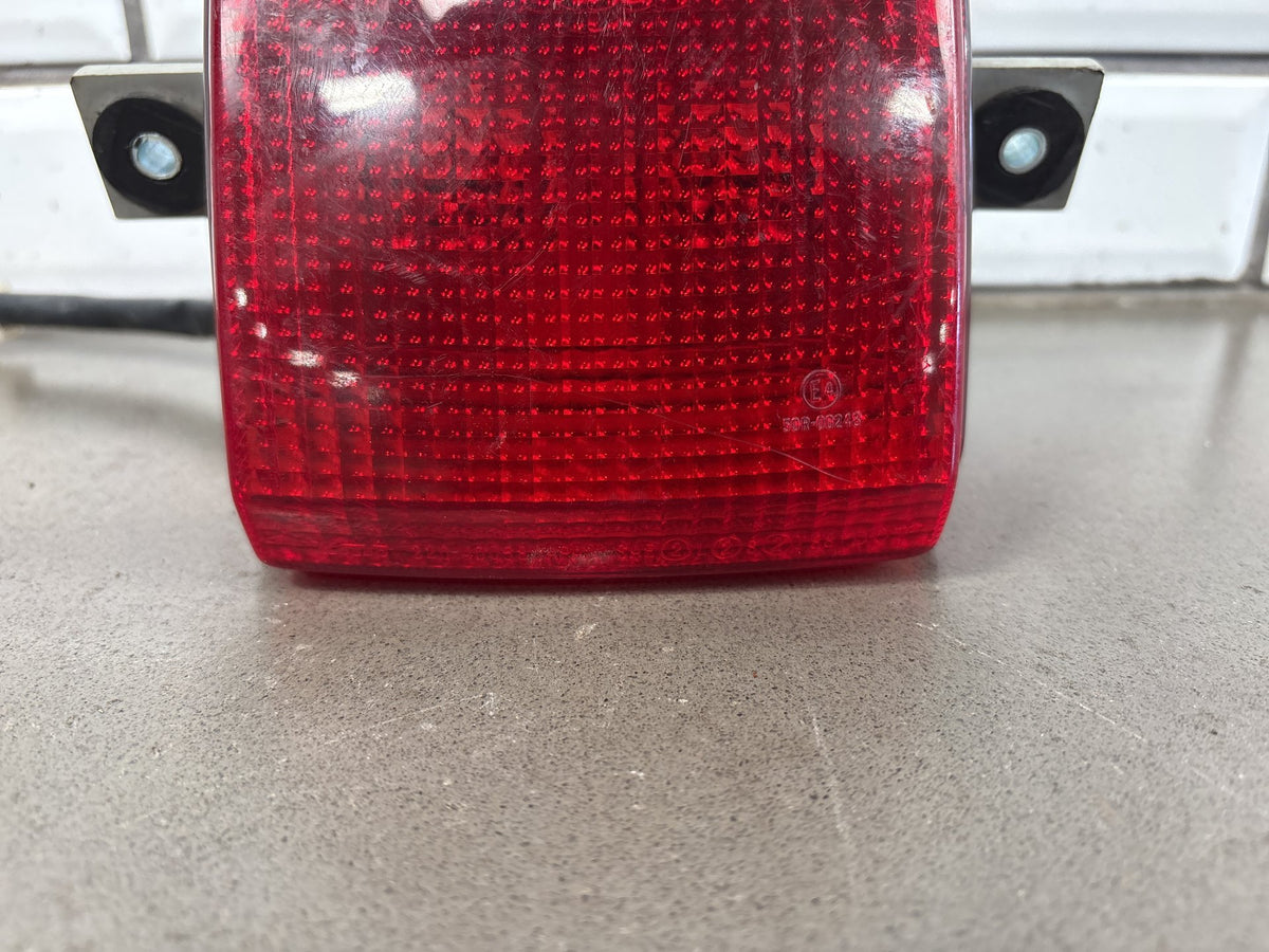 1990-1993 Kawasaki Ninja ZX-11 ZX1100C Tail Light Lamp Assembly OEM 23025-1200
