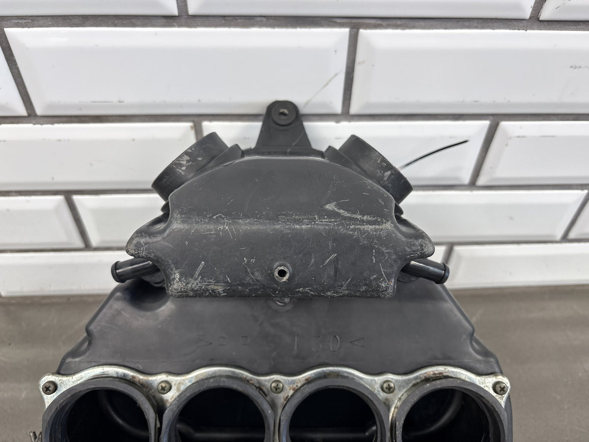 1999-2002 Yamaha YZF-R6 Airbox Air Box Intake Housing OEM